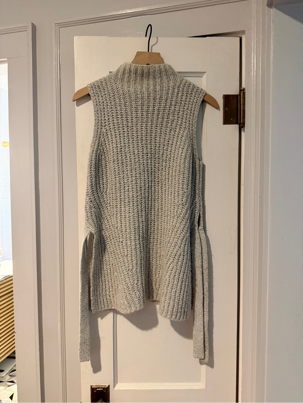 Ann Taylor Side Split Sleeveless Tunic/Sweater - Picture 7 of 13